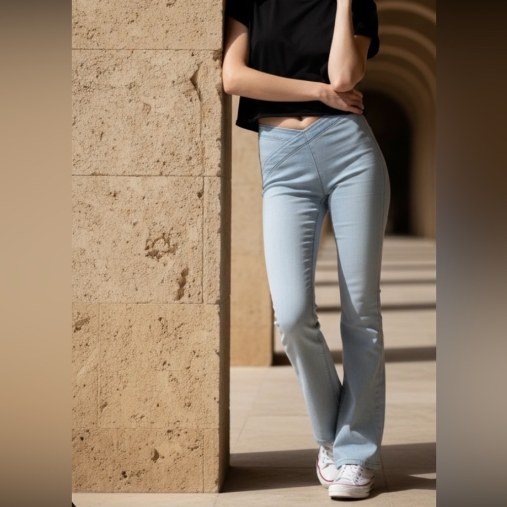 FREE PEOPLE Juliet Flare Jeans Glass Blue Crossover Waist Side Zip Stretch 25